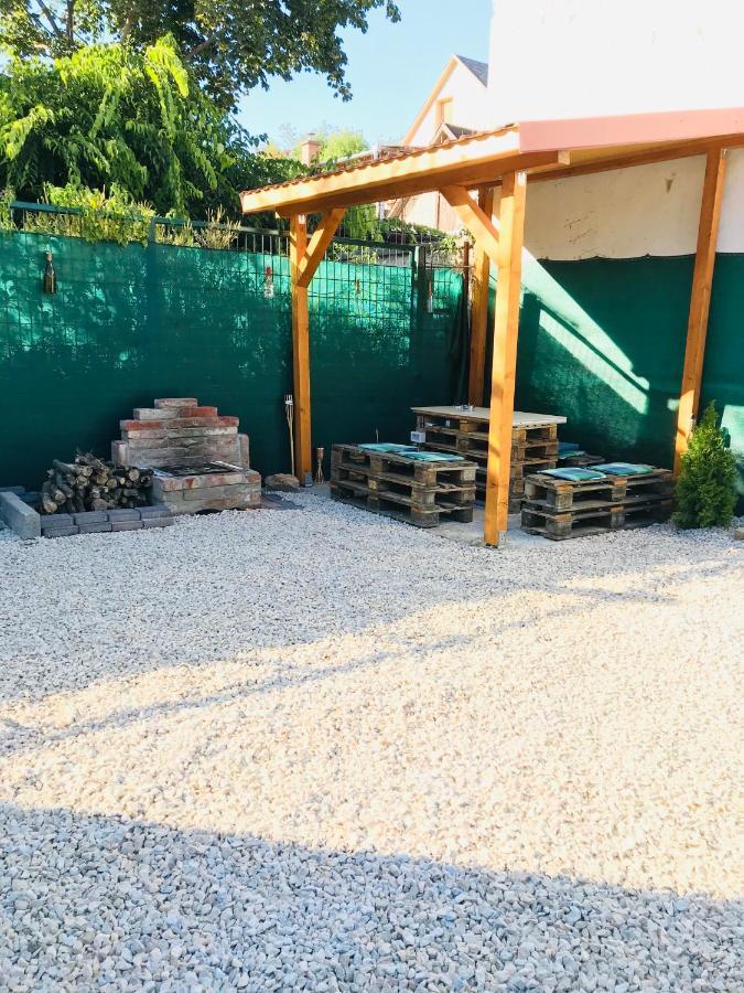 Mira Apartman Debrecen Exteriör bild