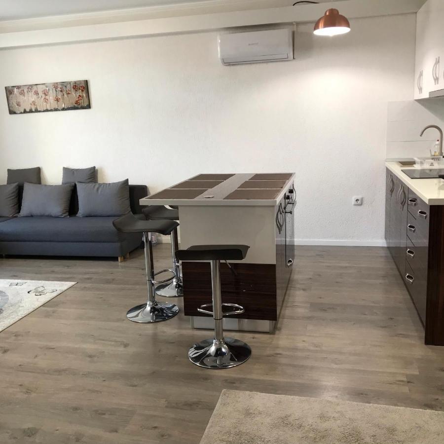 Mira Apartman Debrecen Exteriör bild