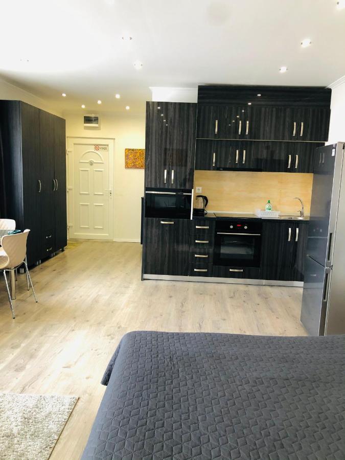 Mira Apartman Debrecen Exteriör bild